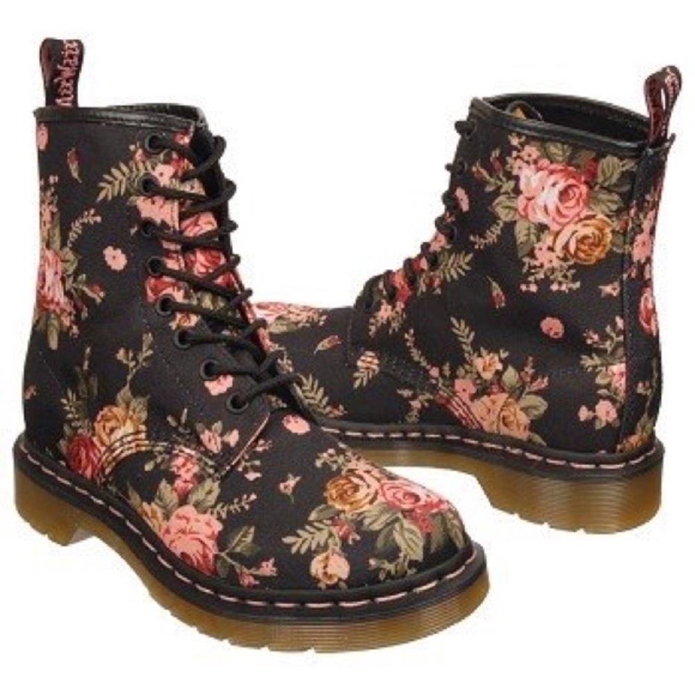 Dr. Martens Victorian flower printed boots